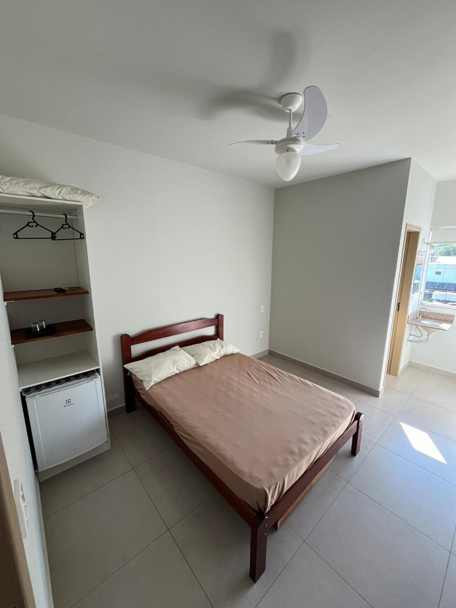 Edificio Lorenzi - Suites & Aparts Ubatuba Eksteriør bilde